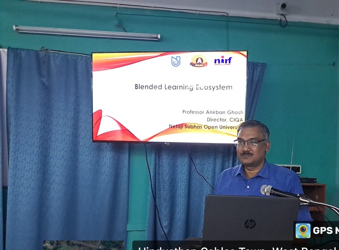 Training-cum-Workshop on Blended Learning organized by SVS at Deshbandhu Mahavidyalaya, Chittaranjan on 29/10/2024